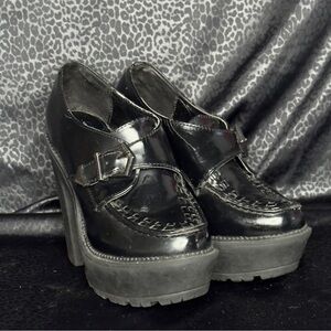 Forever 21 Black Platform Creepers Size 7.5